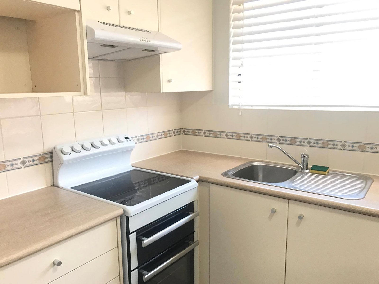 3/3 Resthaven Avenue SOLDIERS POINT 6