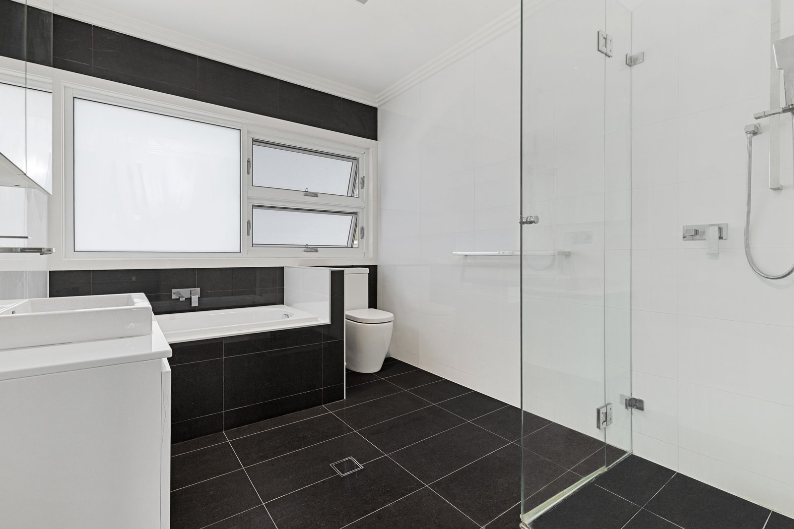 33 Riley Street OATLEY 12