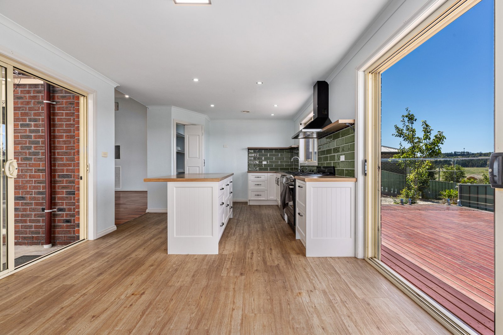 Gallery: 33 Rimmington Drive