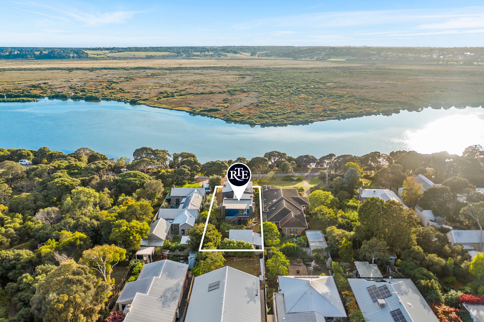 Real Estate and Property in 33 River Parade, Barwon Heads, VIC