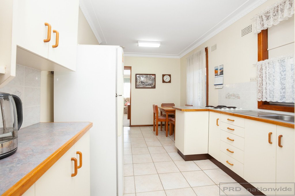 33 Robert Street TENAMBIT 4