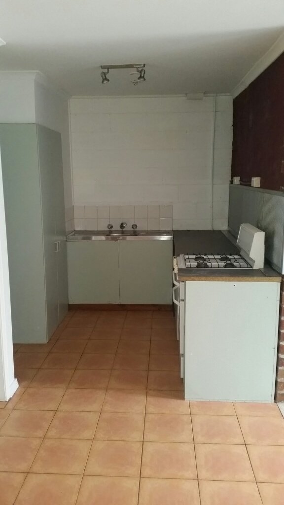 Gallery: 3/3 Rose Court