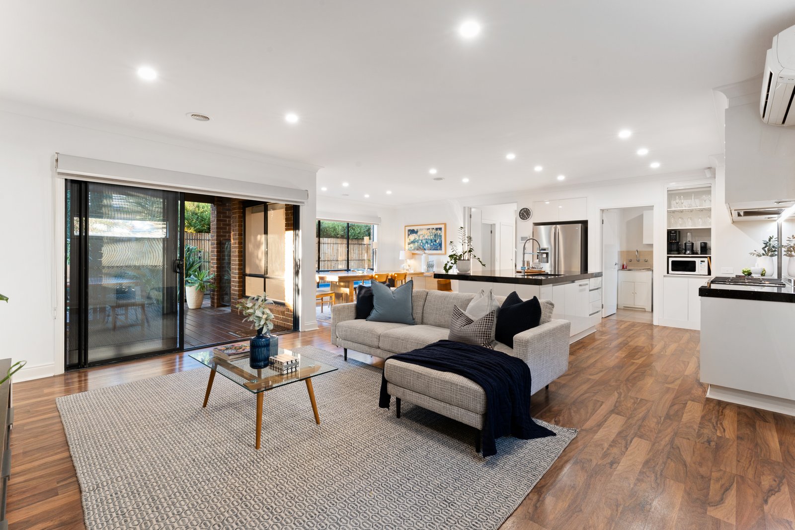 Gallery: 33 Rosemary Road