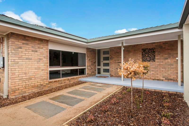 33 Ryalls Lane STRATHFIELDSAYE 2