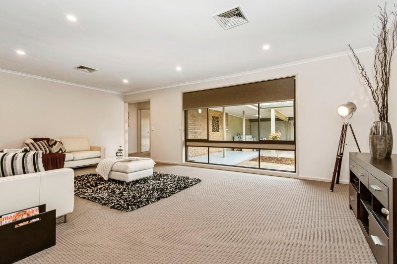33 Ryalls Lane STRATHFIELDSAYE 4