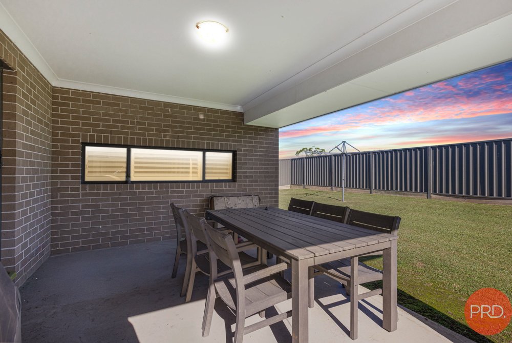 33 Sandridge Street THORNTON 3