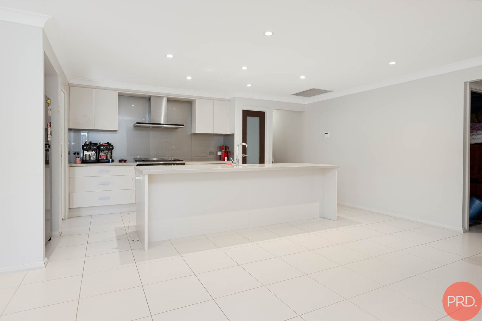 33 Sandridge Street THORNTON 9