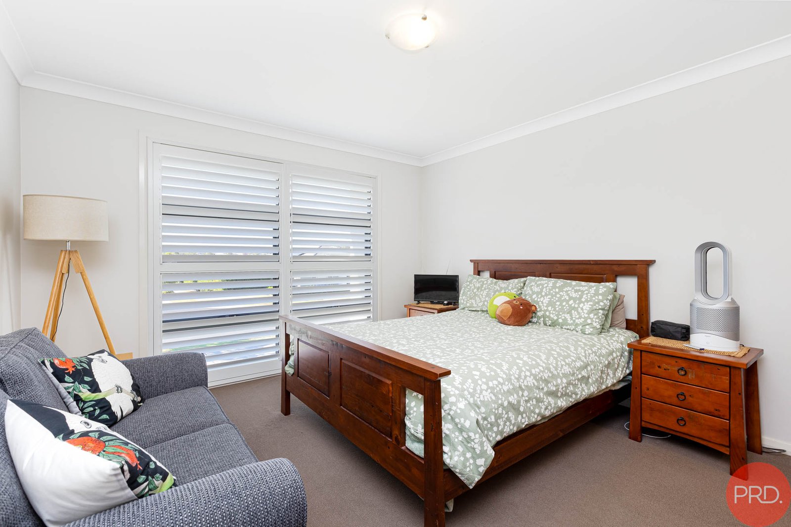 33 Sandridge Street THORNTON 20