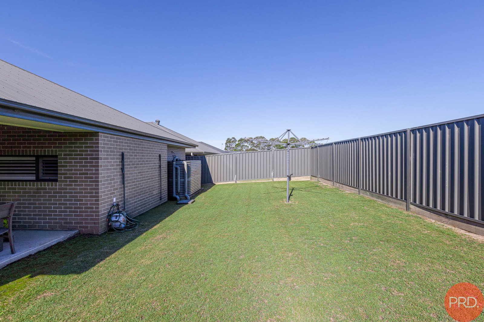 33 Sandridge Street THORNTON 25