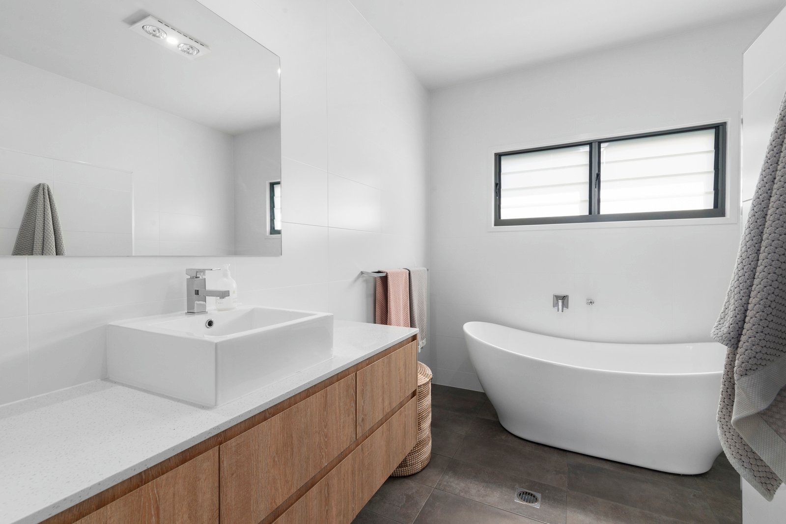 33 Sawtell Drive CURRUMBIN WATERS 11