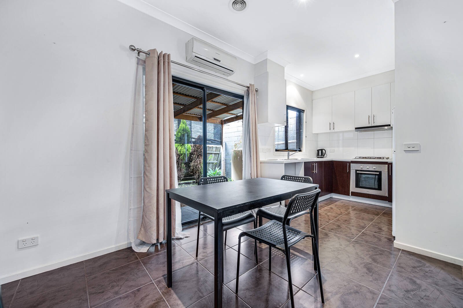 Gallery: 3/3 Seventh Avenue
