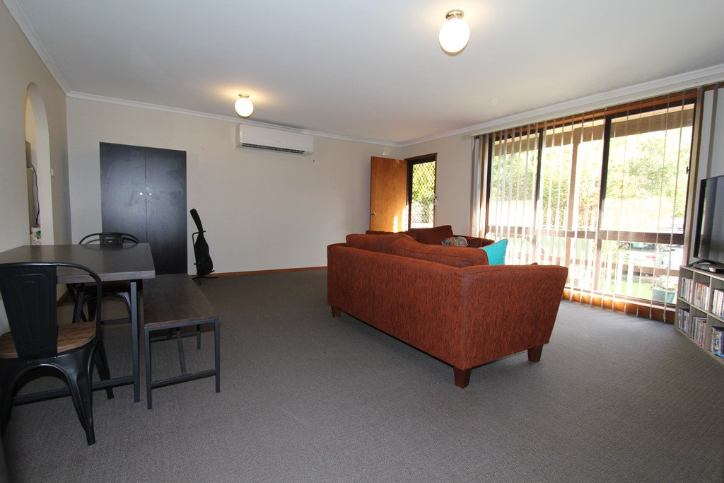 3/3 Shakespeare Avenue MOUNT HELEN 3
