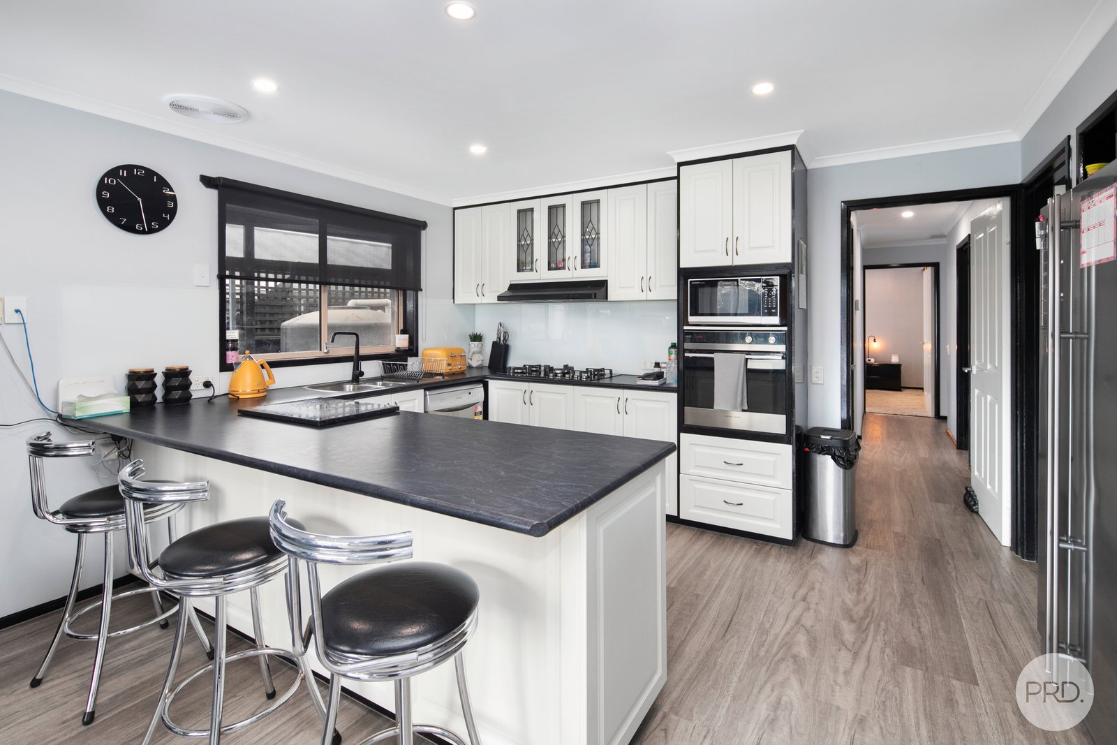 33 Shari Drive DELACOMBE 3