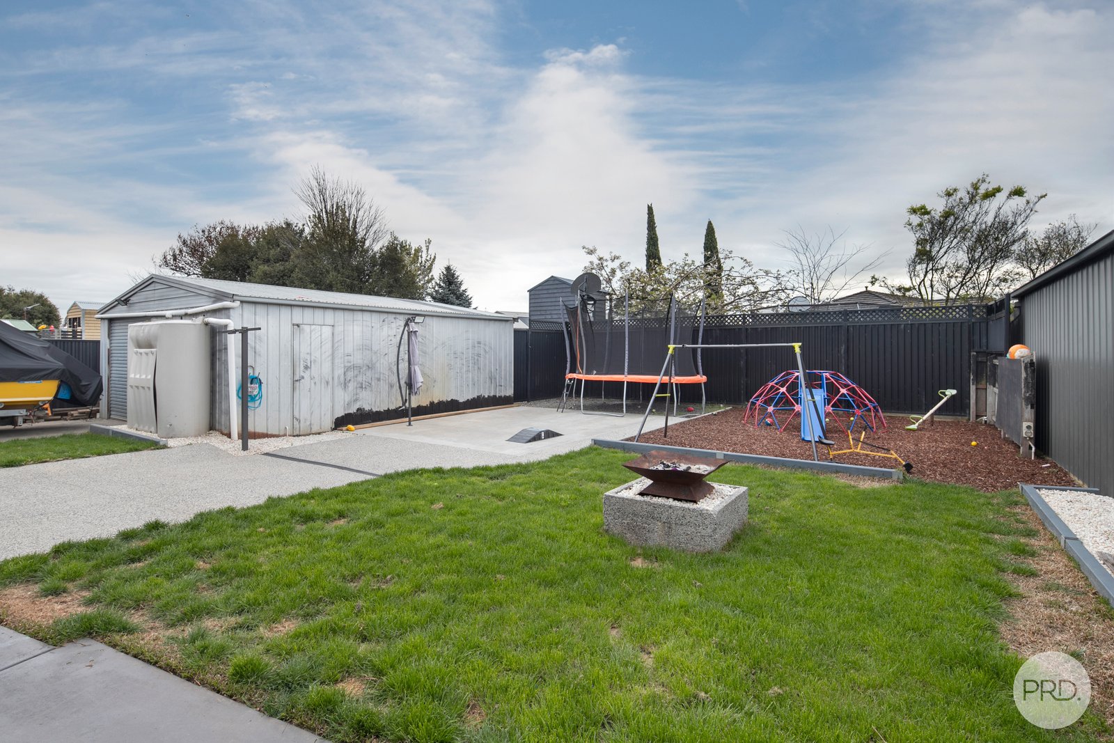 33 Shari Drive DELACOMBE 8