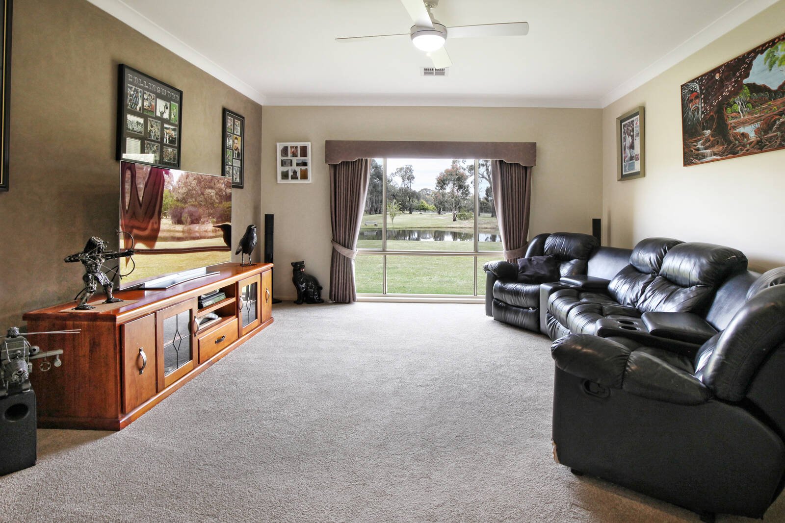 Real Estate and Property in 33 South Lane, Kyneton, VIC
