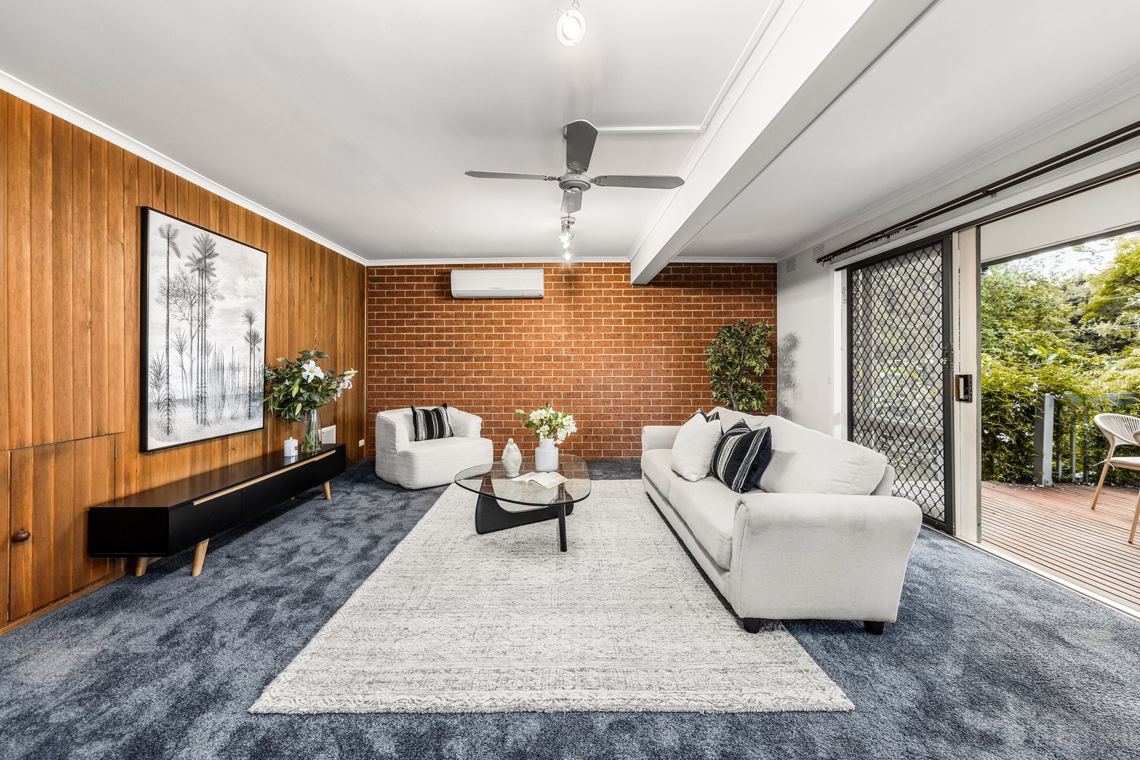 Real Estate and Property in 33 Spring Valley Drive, Templestowe, VIC