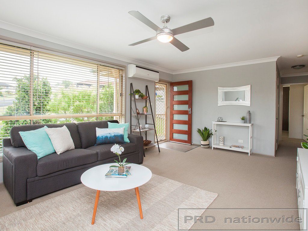 33 St Fagans Parade RUTHERFORD 3