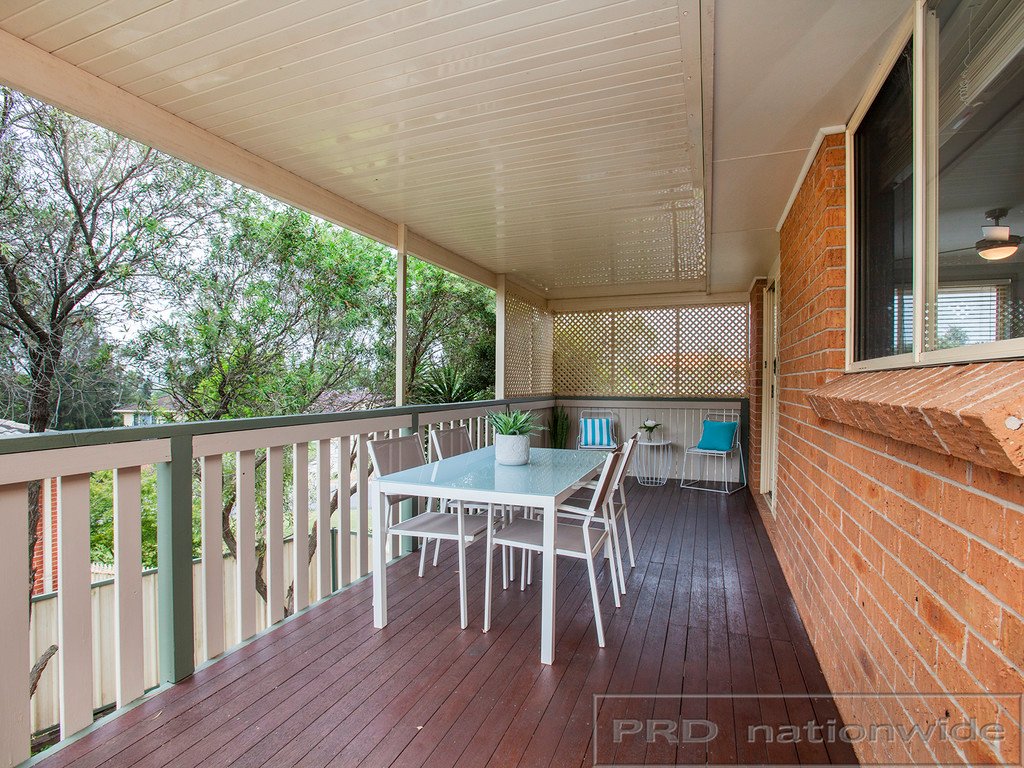 33 St Fagans Parade RUTHERFORD 11