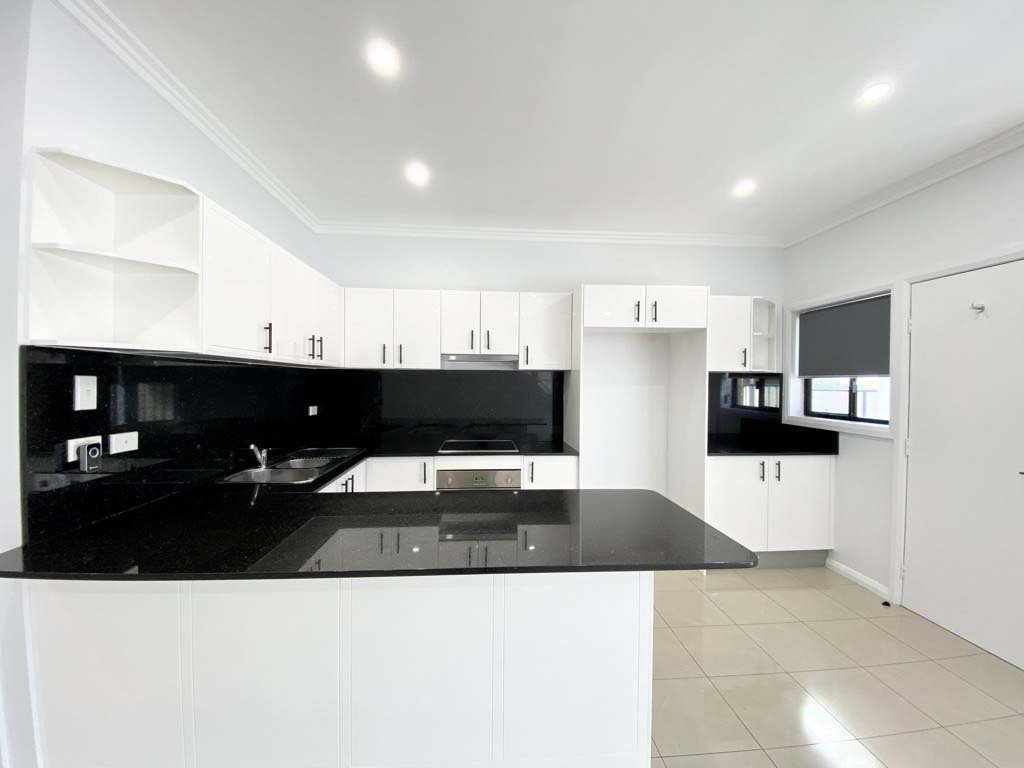 3/3 Starboard Close SALAMANDER BAY 6