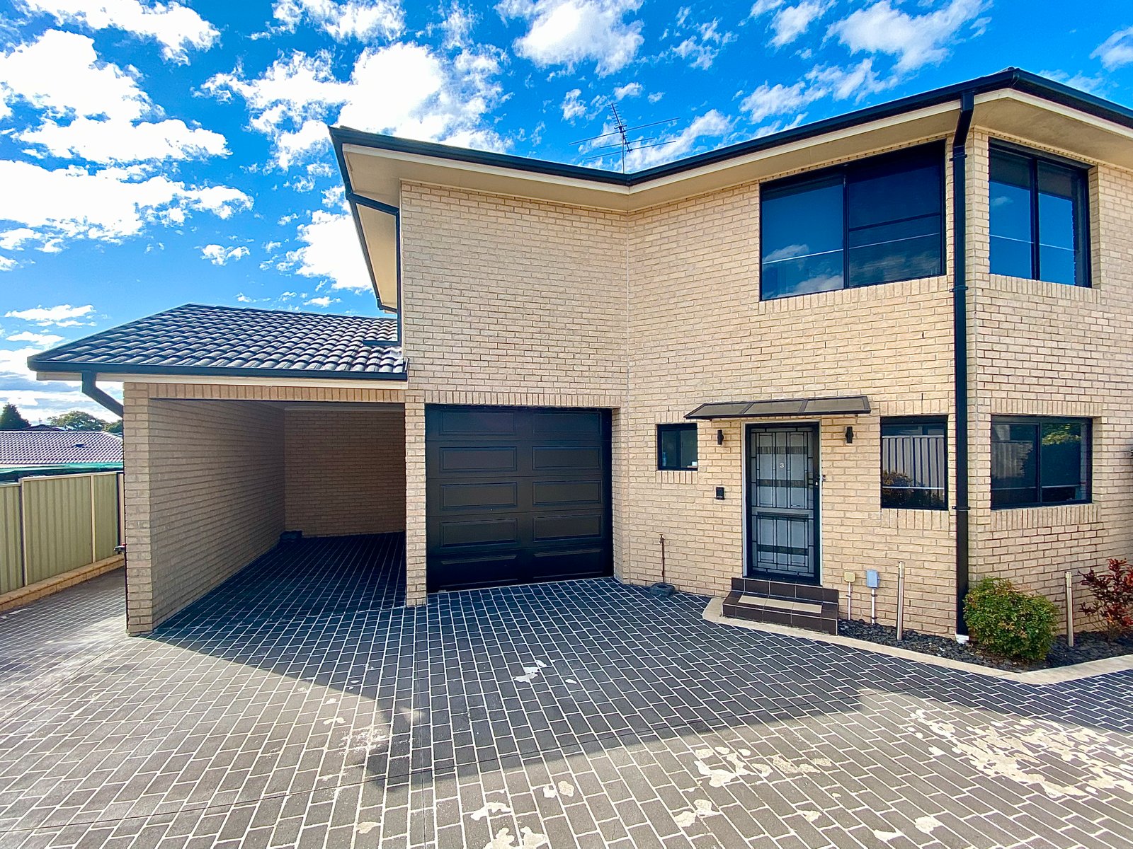 3/3 Starboard Close SALAMANDER BAY 22