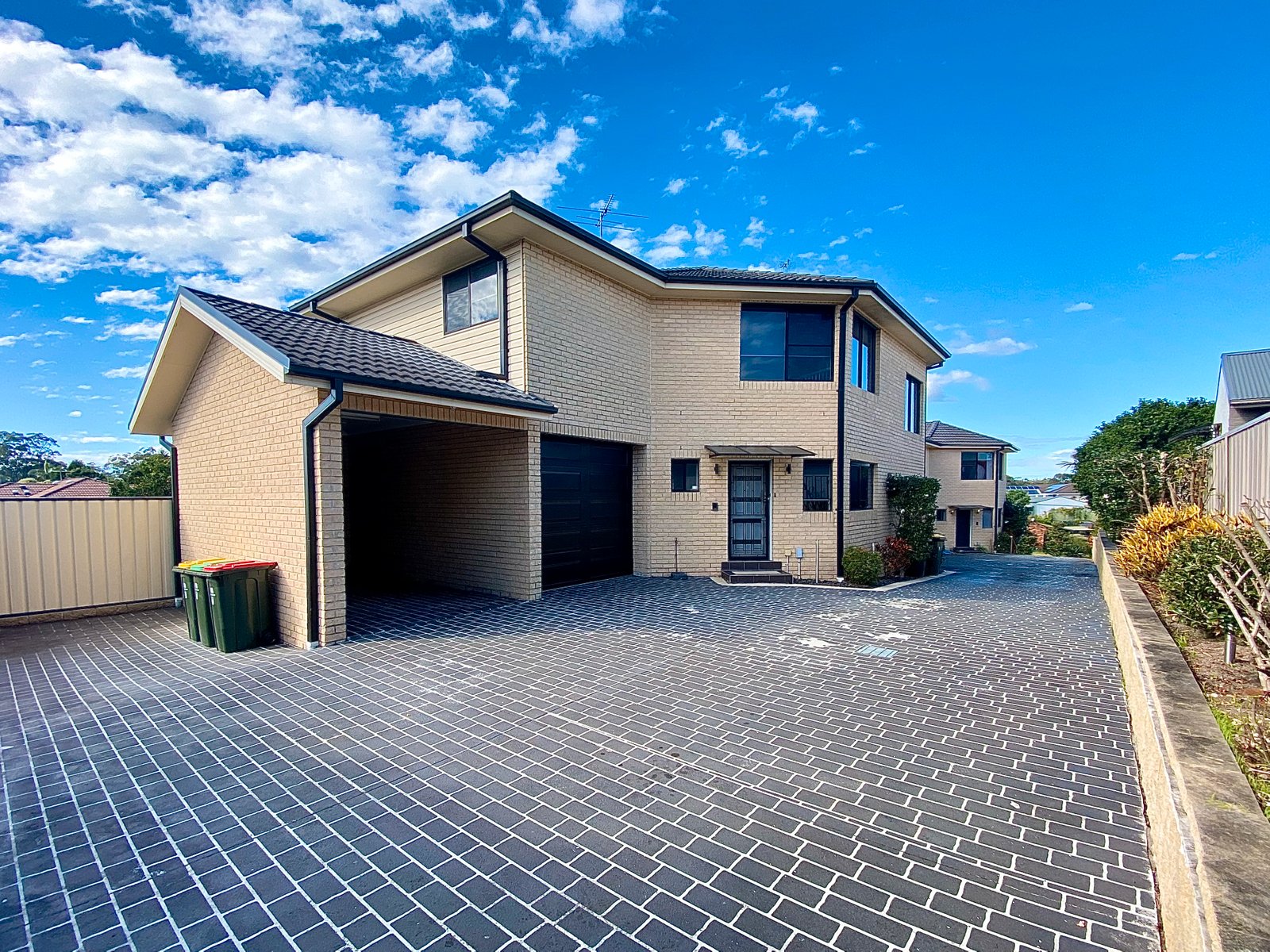 3/3 Starboard Close SALAMANDER BAY 23