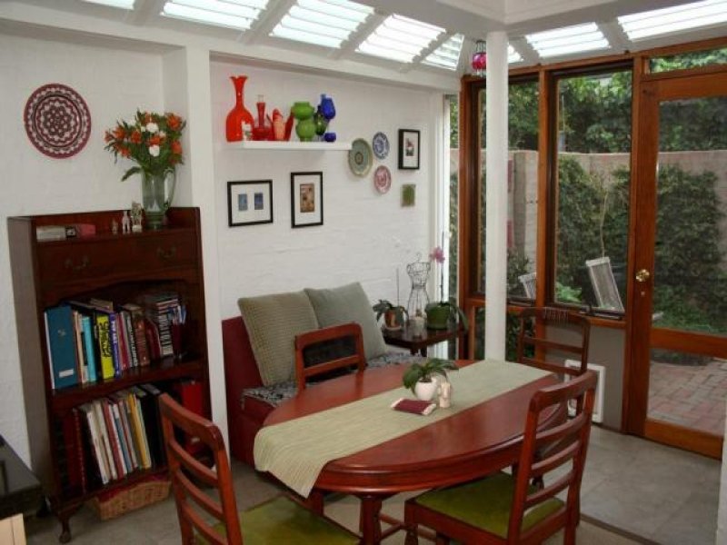 Gallery: 33 Stead Street