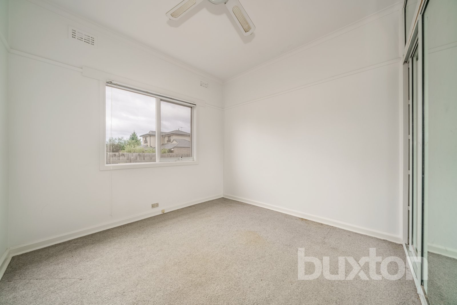 Gallery: 33 Stockdale Avenue