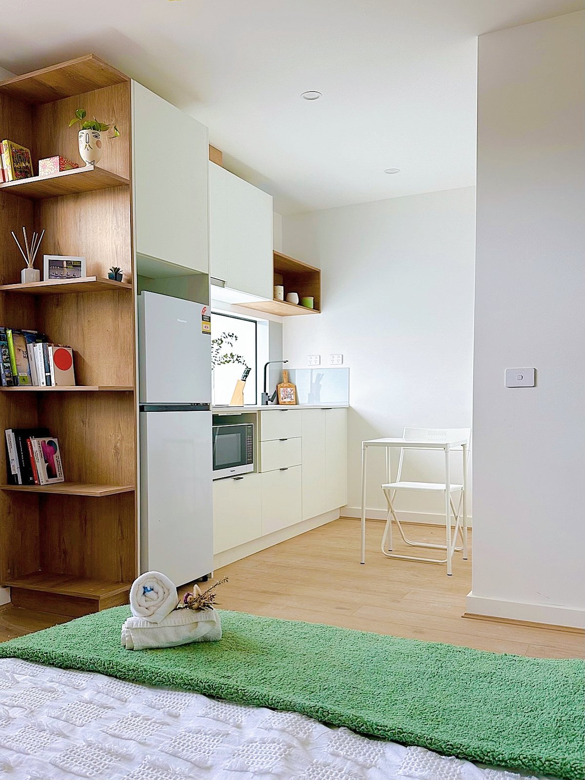 Real Estate and Property in 33 Stockdale Avenue, Clayton, VIC