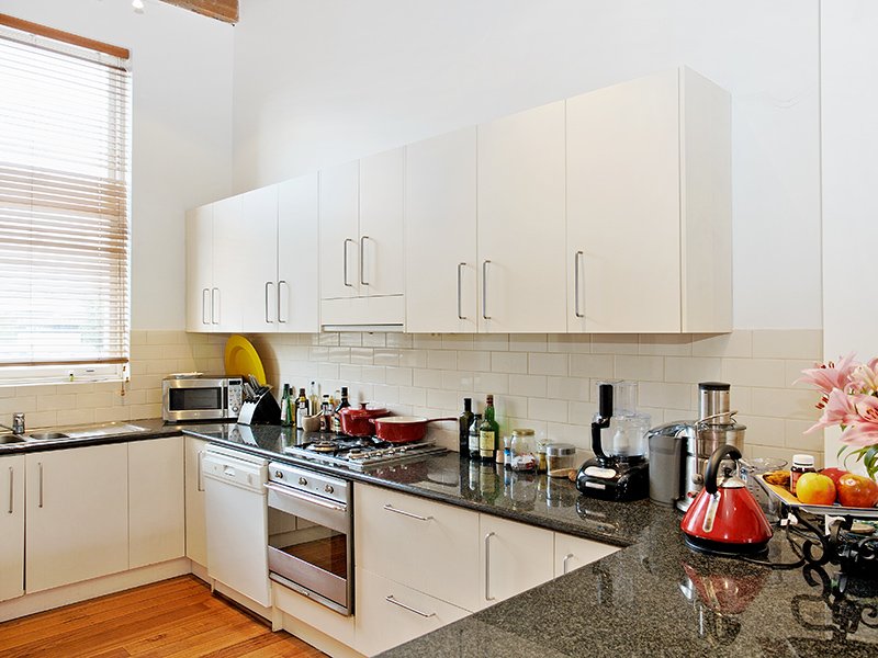 Gallery: 33 Stokes Street