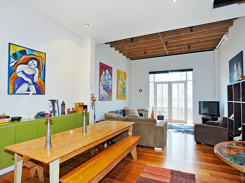 Gallery: 33 Stokes Street