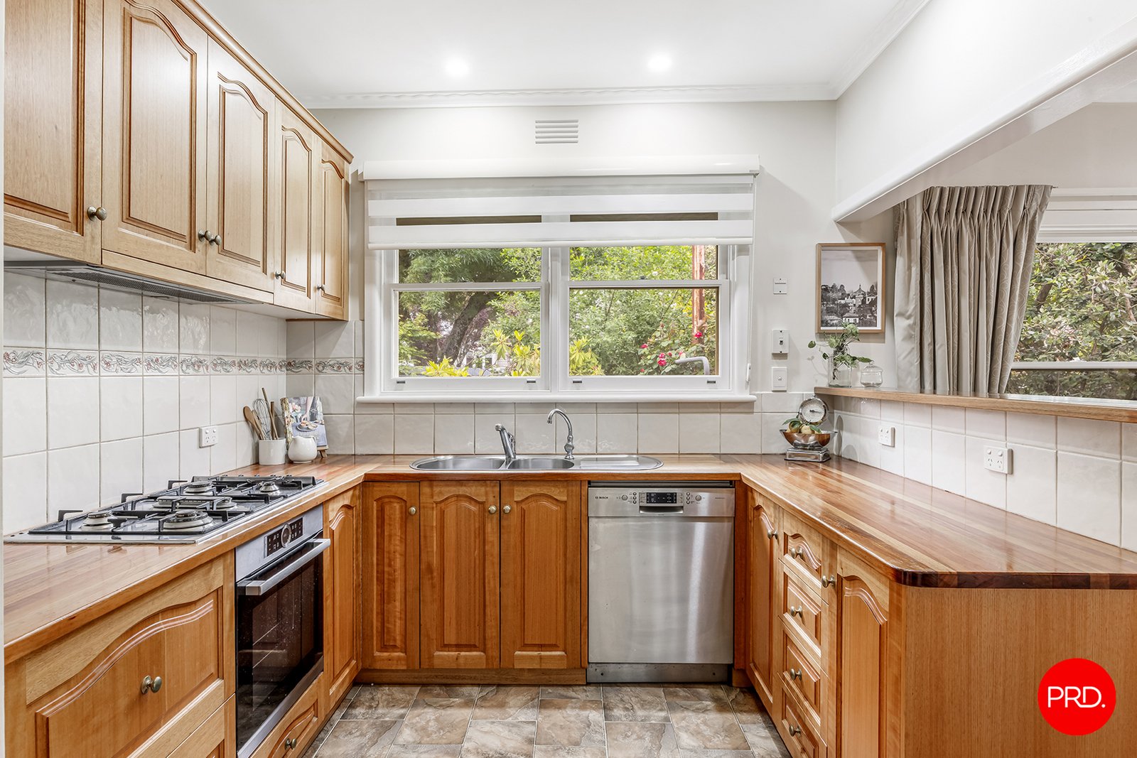 33 Sturt Street KYNETON 7