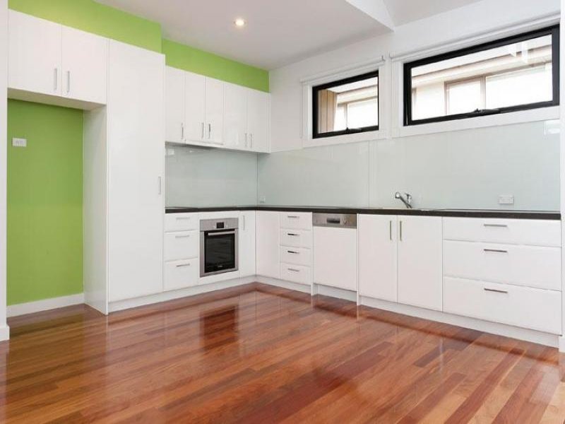 Real Estate and Property in 3/3 Summerlea Grove, Hawthorn, VIC