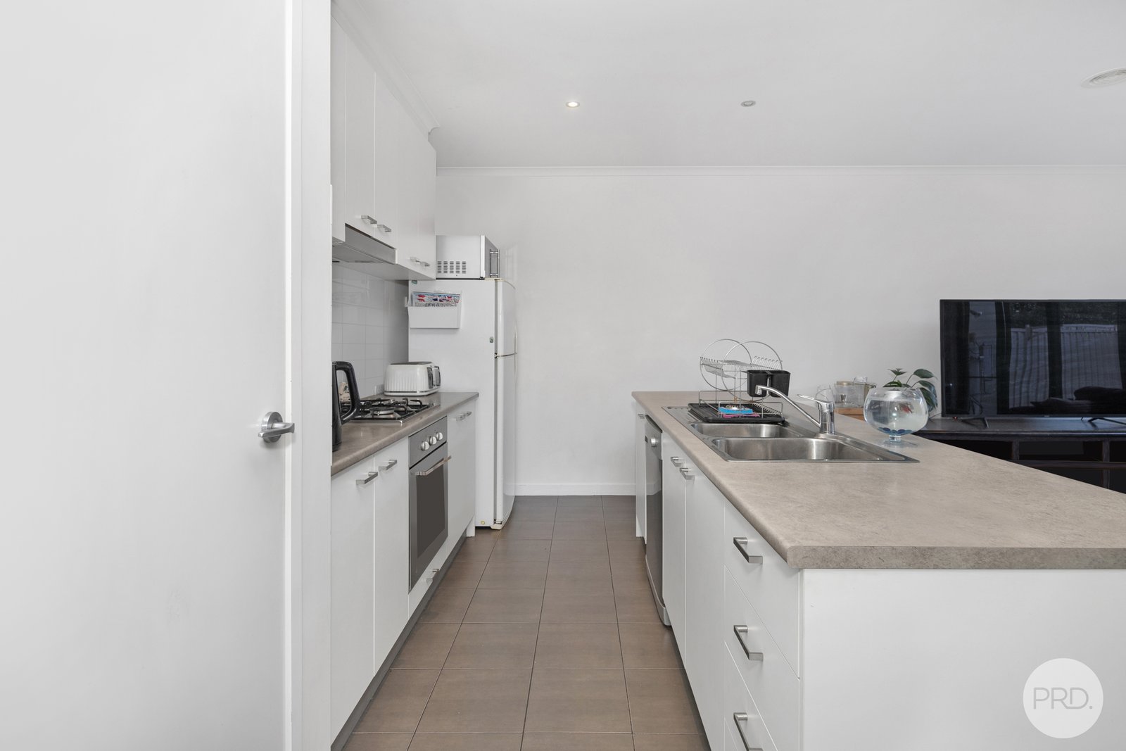 33 Sunline Avenue ALFREDTON 3
