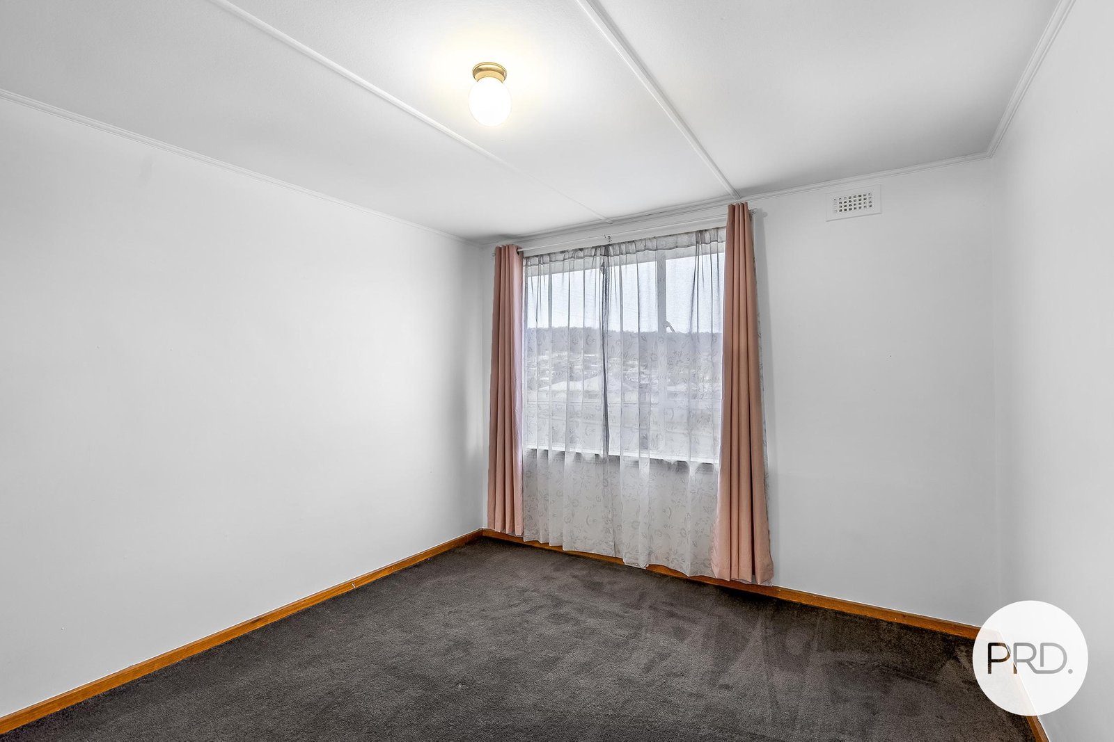 33 SYCAMORE Road RISDON VALE 6