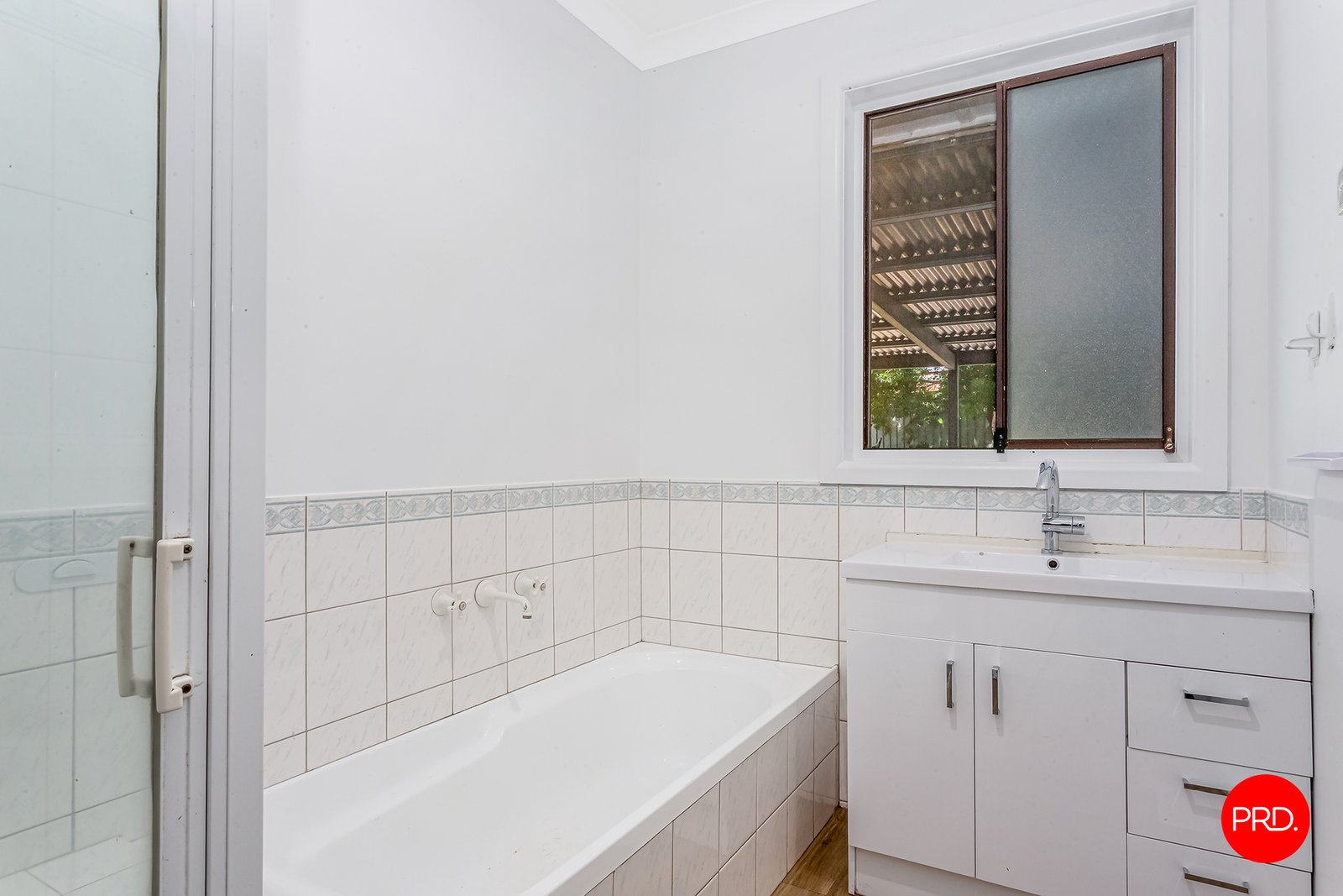 33 Taylor Street GOLDEN SQUARE 9