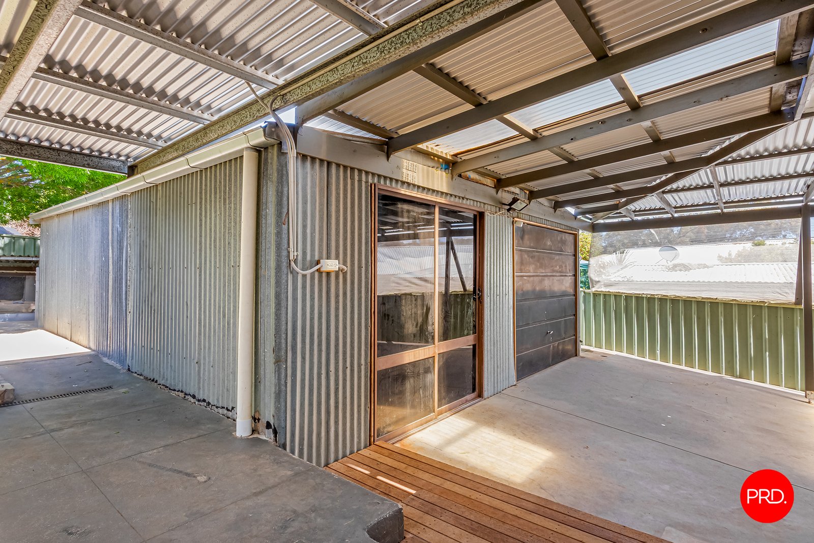 33 Taylor Street GOLDEN SQUARE 15