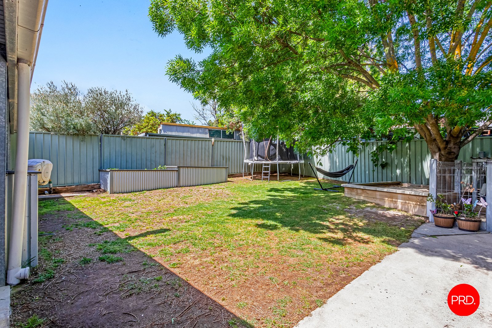 33 Taylor Street GOLDEN SQUARE 19