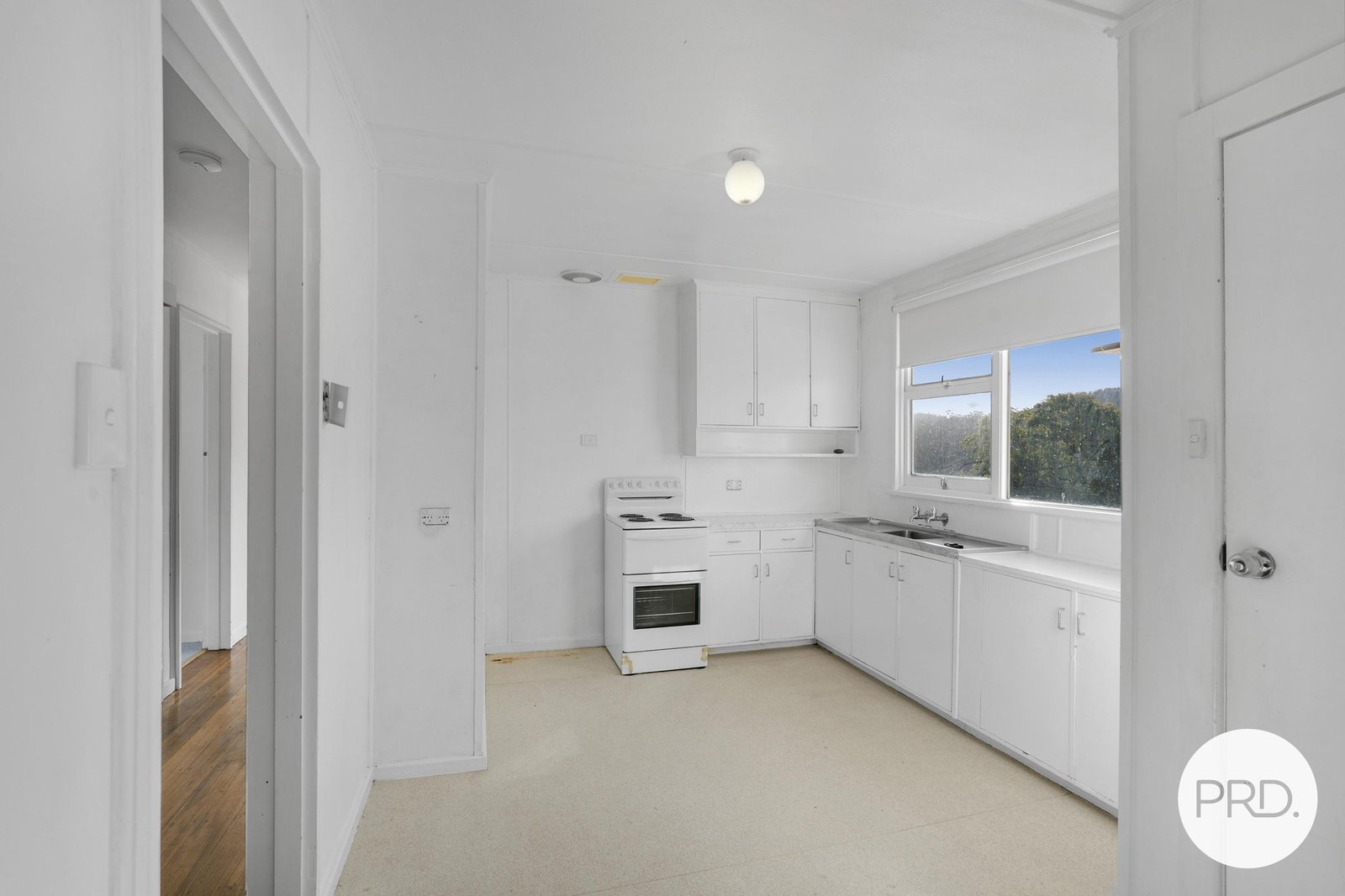 33 Tecoma Road RISDON VALE 3