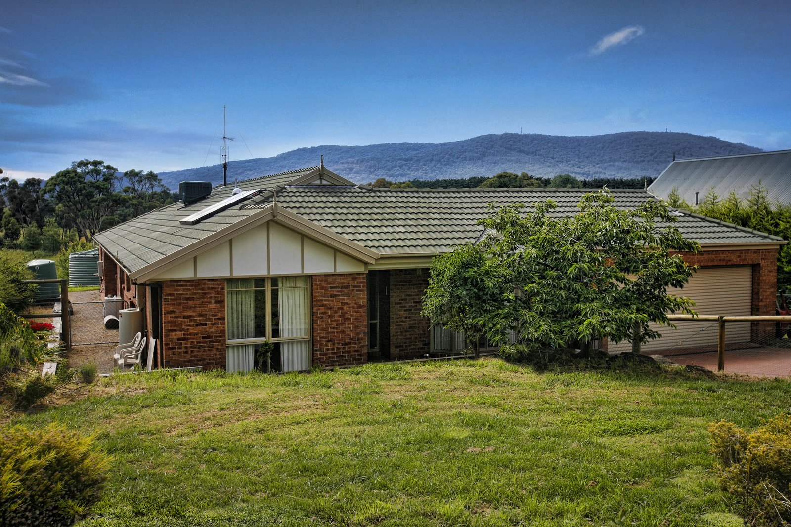 Real Estate and Property in 33 Tennyson Street, Woodend, VIC