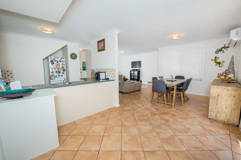 3/3 Thurlow Avenue NELSON BAY 6