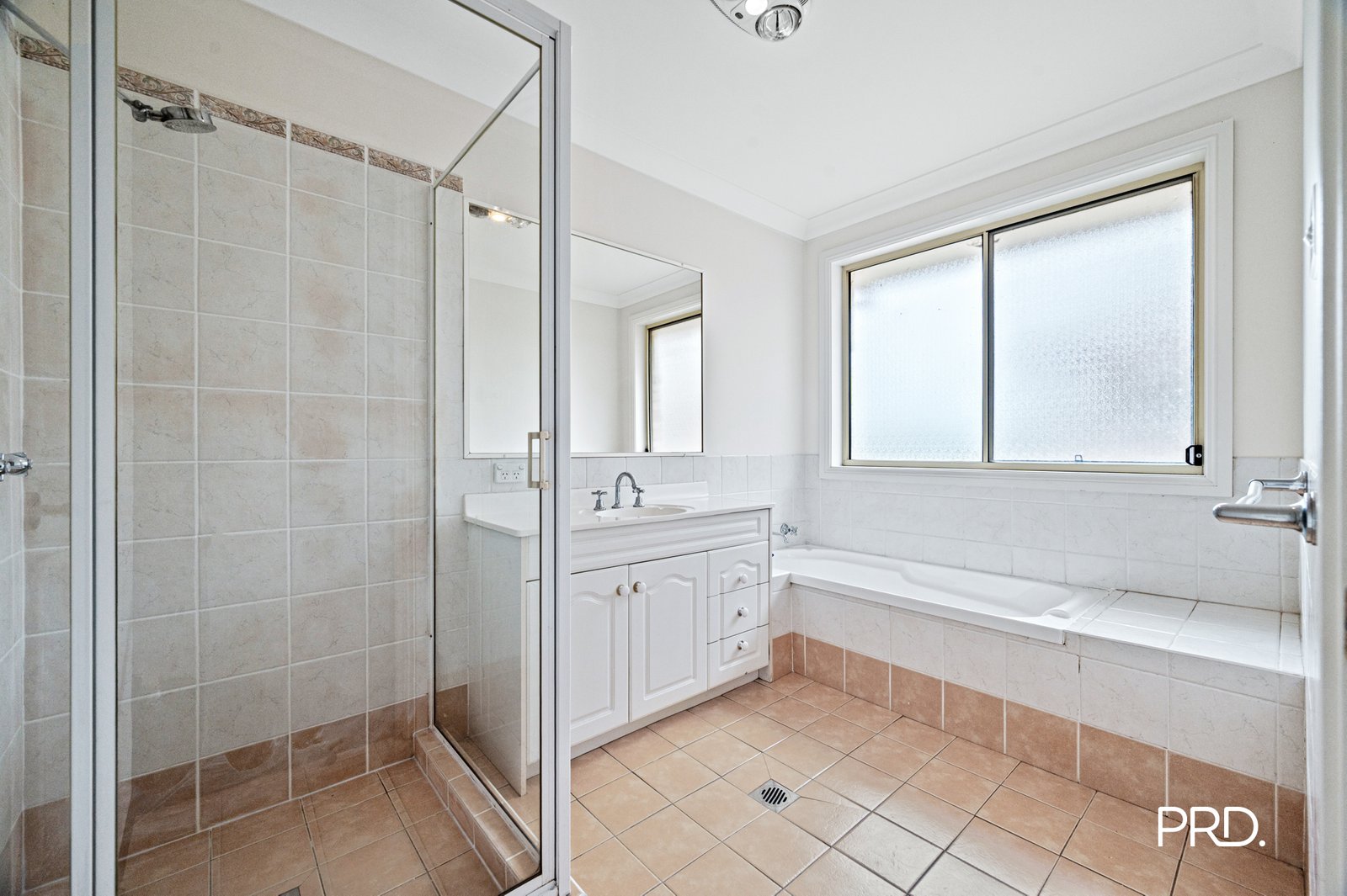 3/3 Thurston Street PENRITH 9