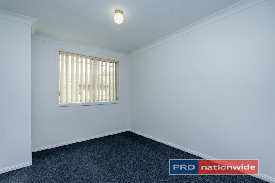 3/3 Thurston Street PENRITH 11