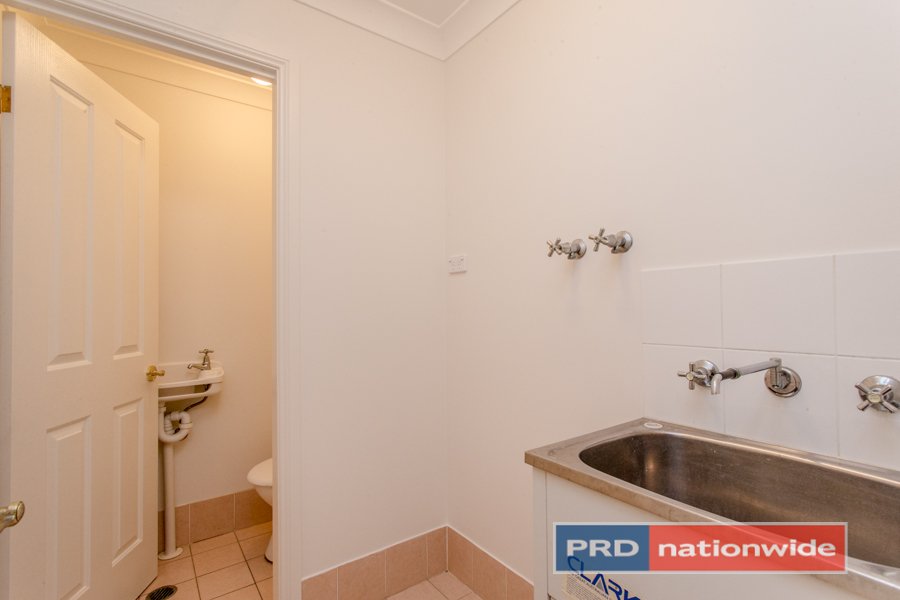 3/3 Thurston Street PENRITH 12