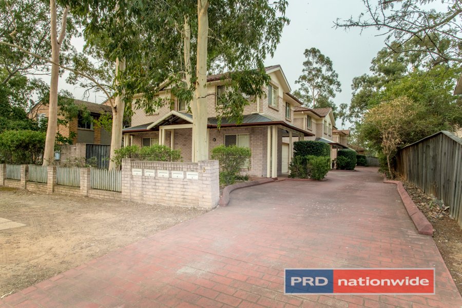 3/3 Thurston Street PENRITH 14