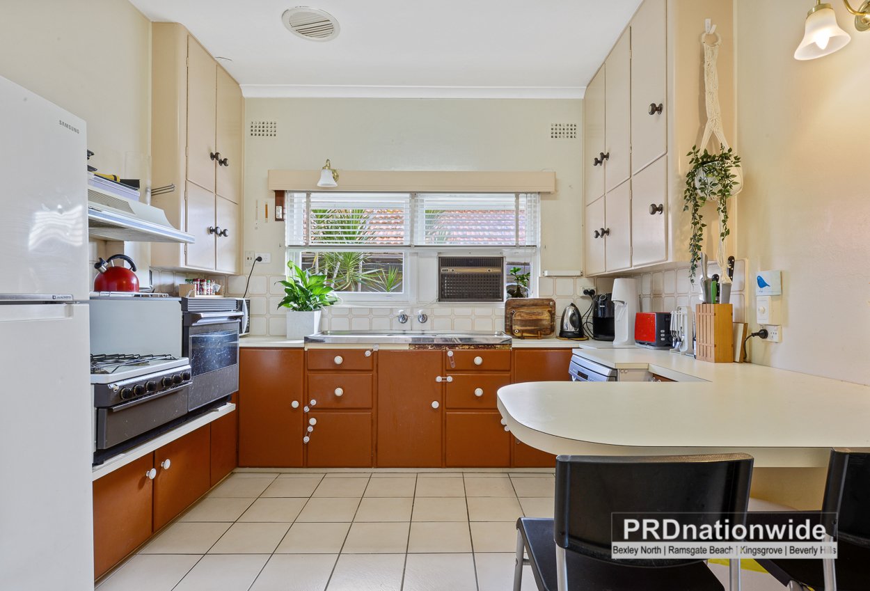 33 Turton Avenue CLEMTON PARK 3