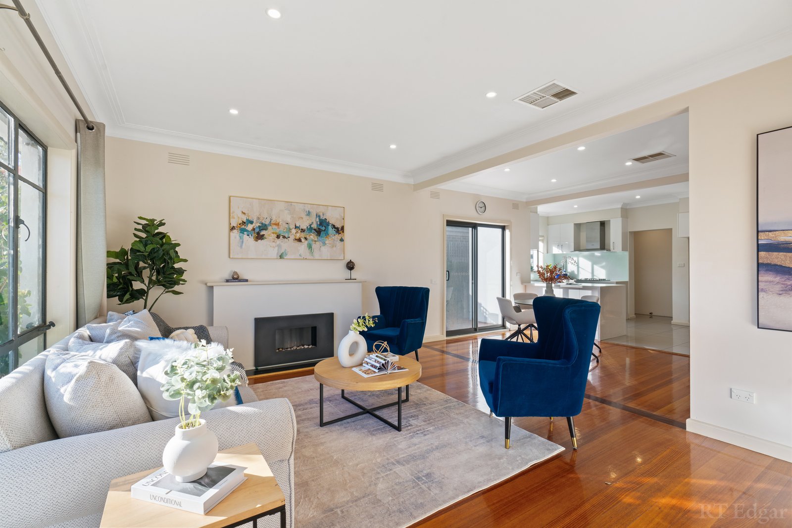 Real Estate and Property in 33 Twyford Street, Box Hill North, VIC