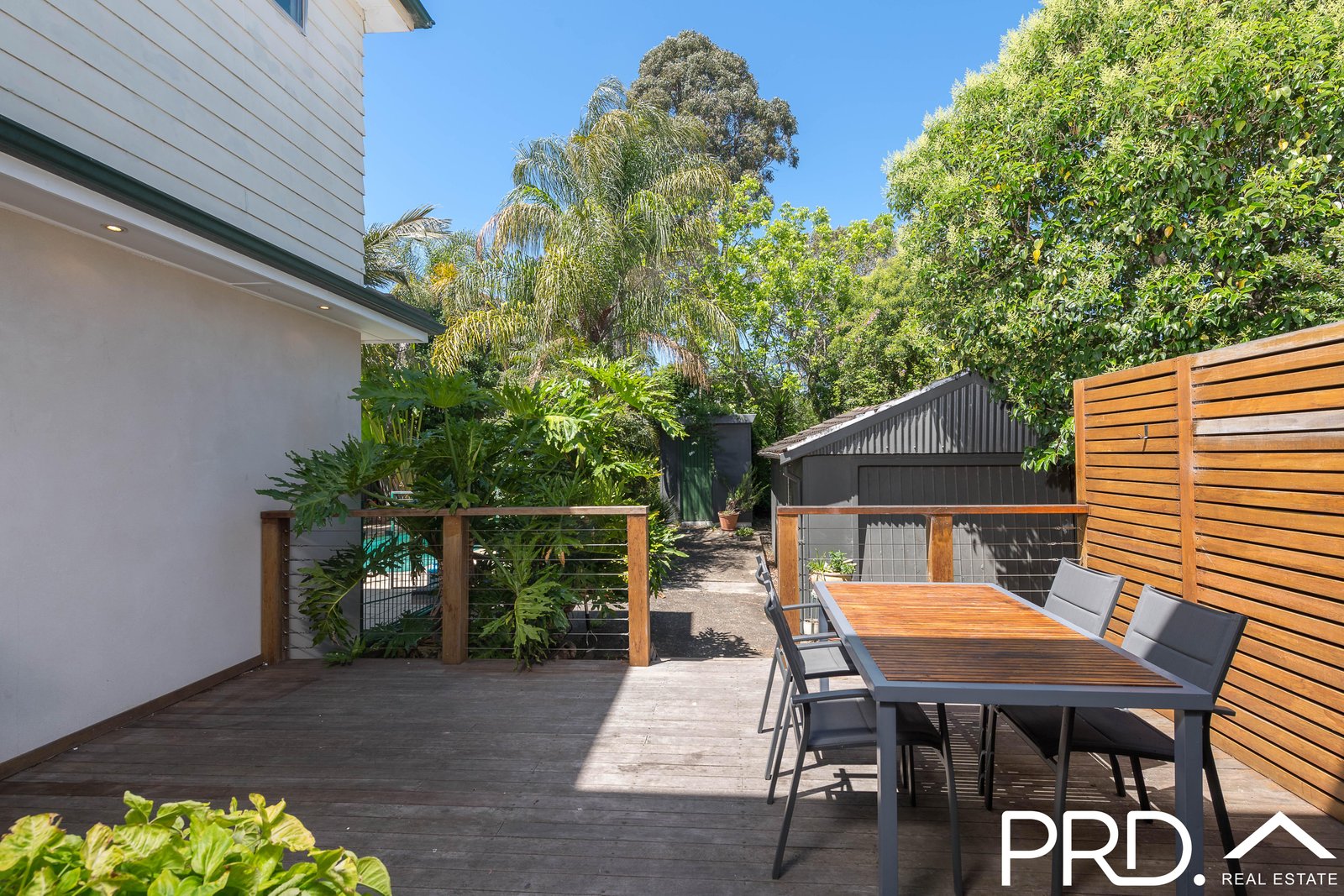 33 Tyalgum Ave  PANANIA 8