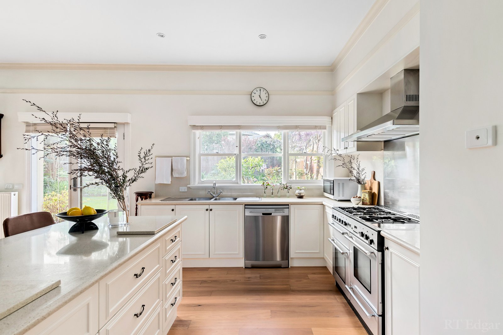 Real Estate and Property in 33 Urquhart Street, Hawthorn, VIC