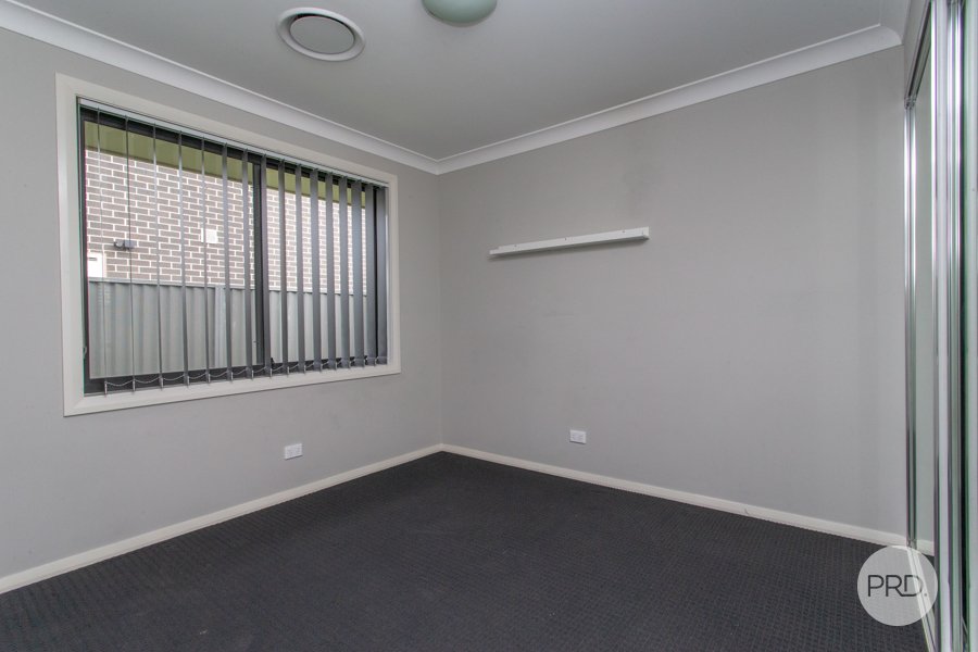 33 Veronia Street MARSDEN PARK 13