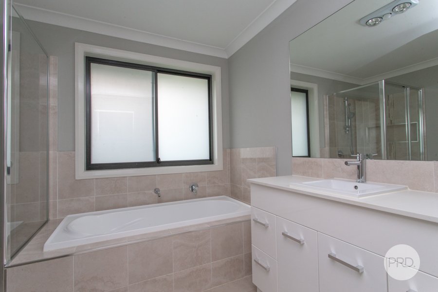 33 Veronia Street MARSDEN PARK 14